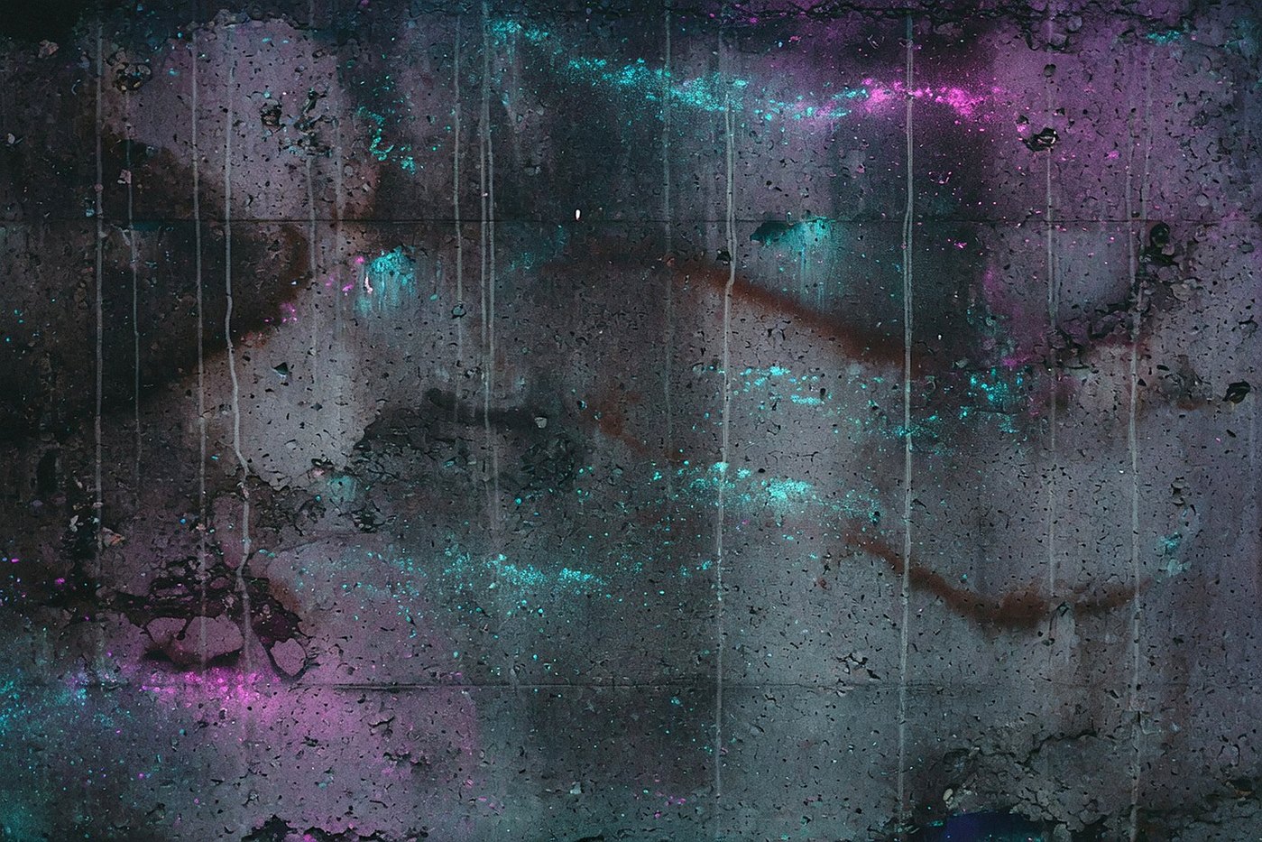 Neon Dust